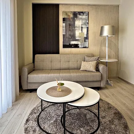 Frederica Luxury * Lagyna