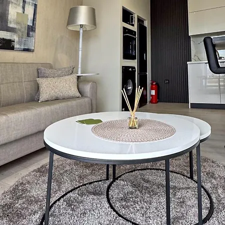 Frederica Luxury Lejlighed Lagyna