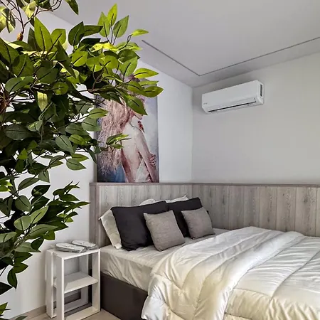 Frederica Luxury Lejlighed *