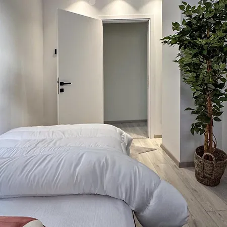 Frederica Luxury Lejlighed Lagyna
