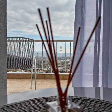Frederica Luxury Apartment Lagyna