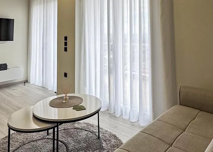 Frederica Luxury * Lagyna